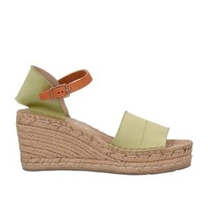 NWOT Pedro Garcia Oriel Espadrille Wedge